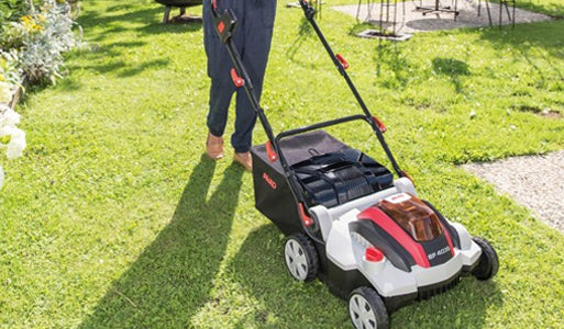 Cordless | Battery-Powered Lawn Scarifiers