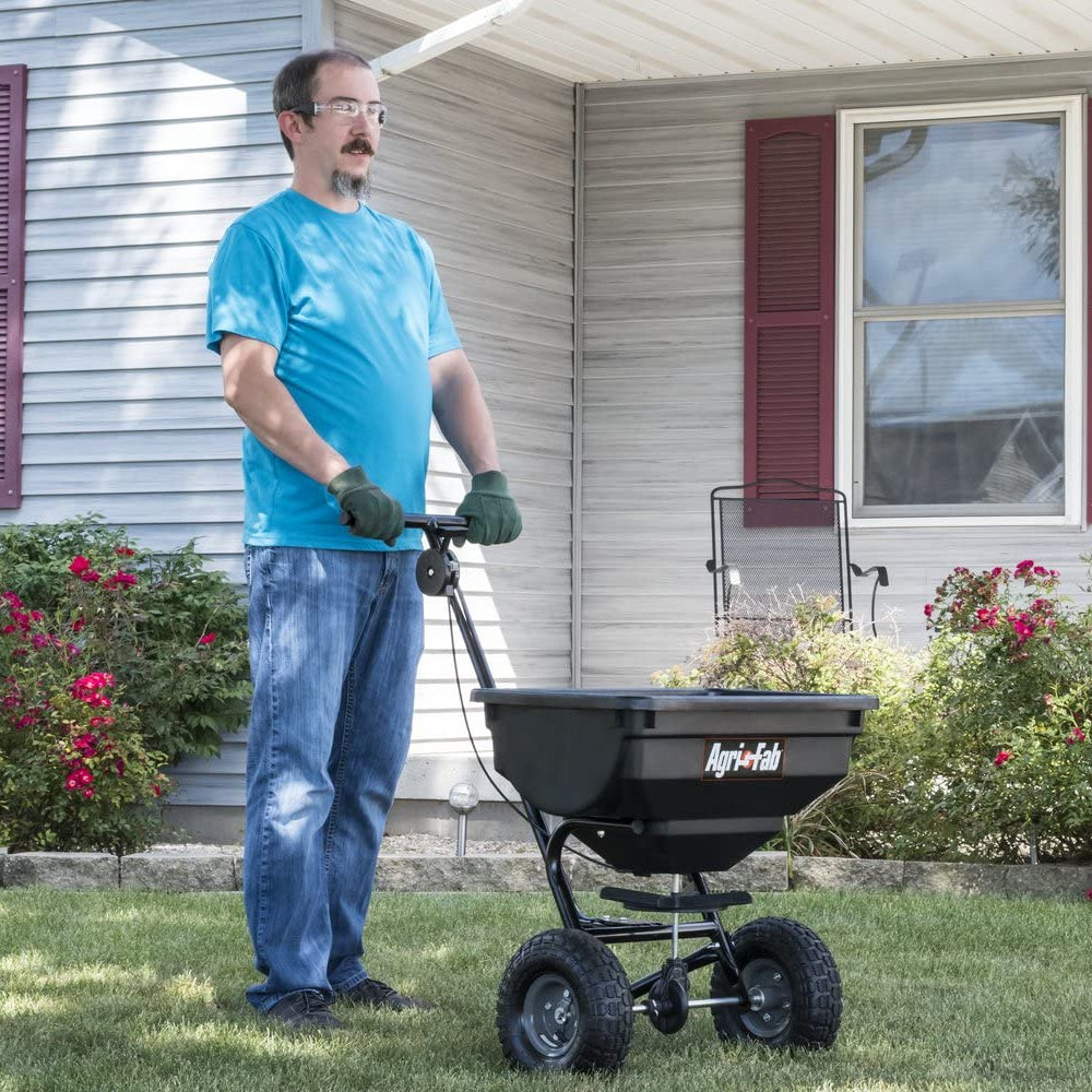 Agri-Fab 45-0531 39kg Deluxe Push-Type Broadcast Spreader