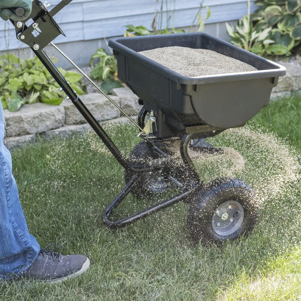 Agri-Fab 45-0532 39kg Professional Push-Type Broadcast Spreader