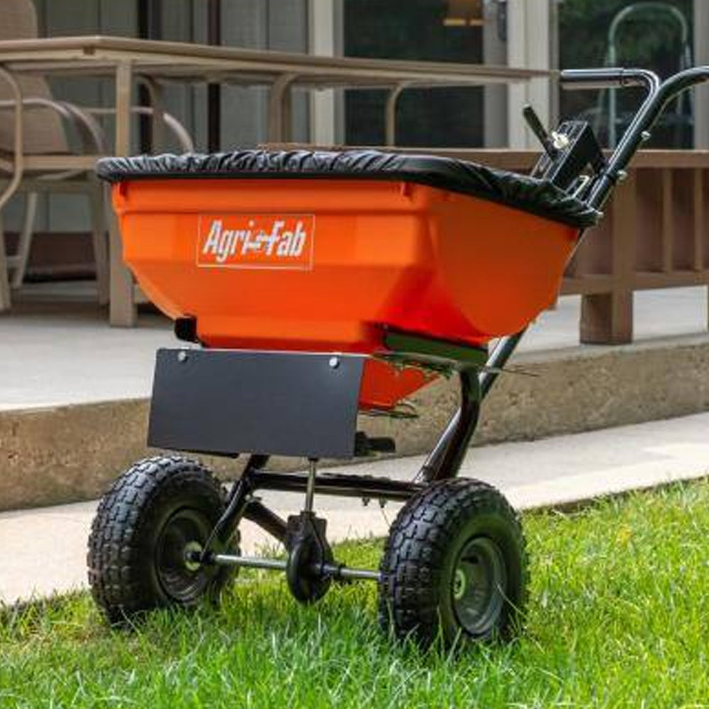 Agri-Fab 45-0575 38kg / 85lb Ice Melt Push-Type Broadcast Spreader