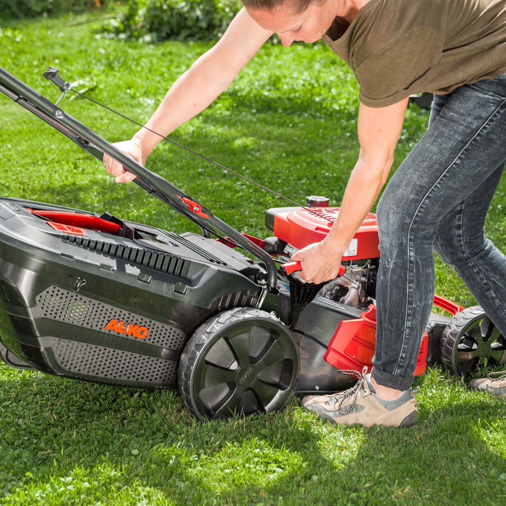 AL-KO Comfort 51.0 SP-A 4-in-1 Self-Propelled Petrol Lawn Mower