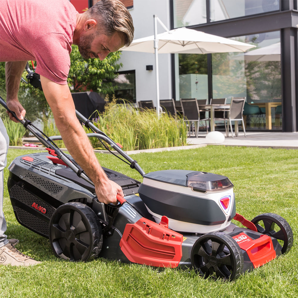 AL-KO 36V 512 Li VS-W Premium 4-in-1 Variable Speed Cordless Lawn Mower (with 1 x 5Ah Battery & Fast Charger)