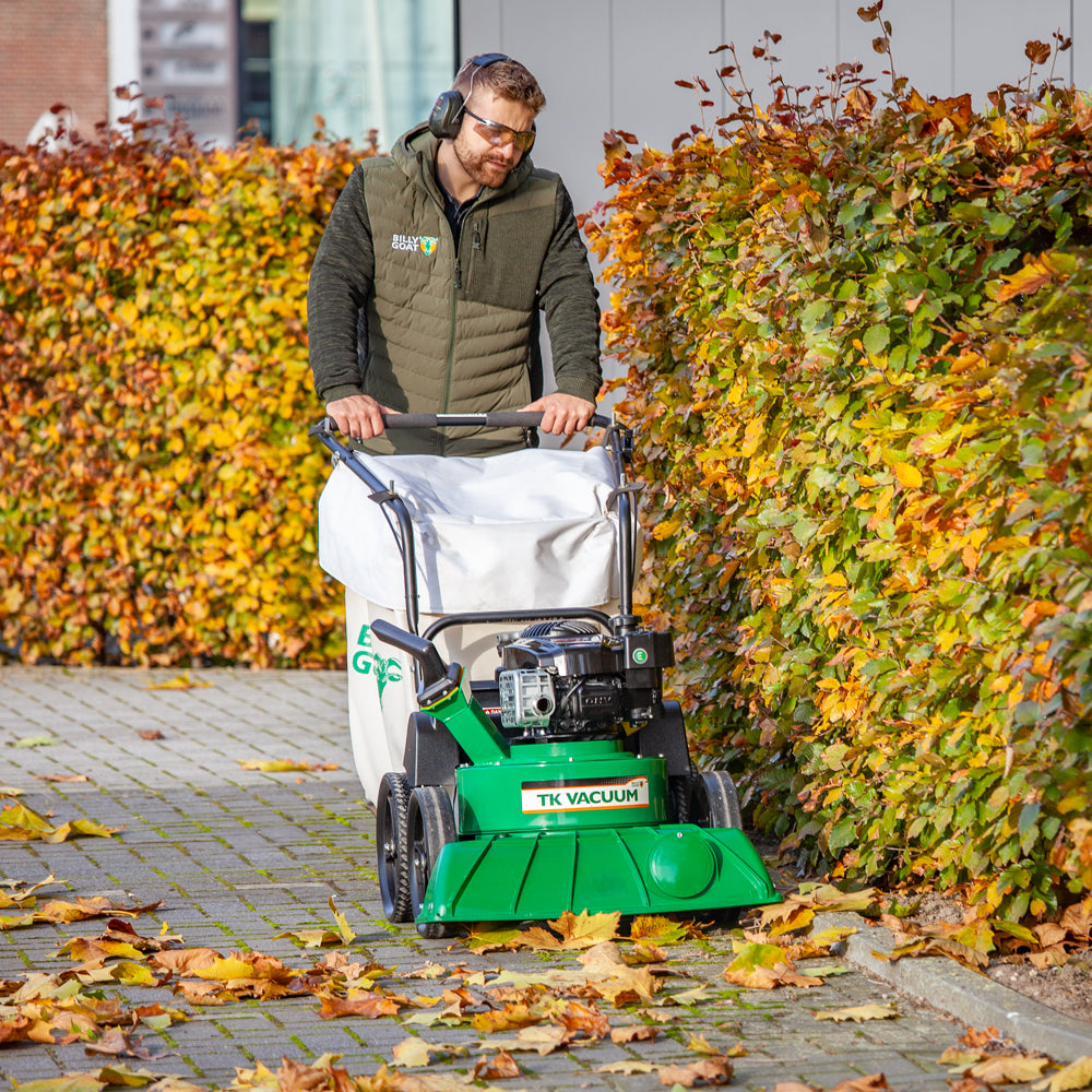 Billy Goat TKV601SP 6.5hp Self-Propelled Garden Vacuum with 2" Chipper