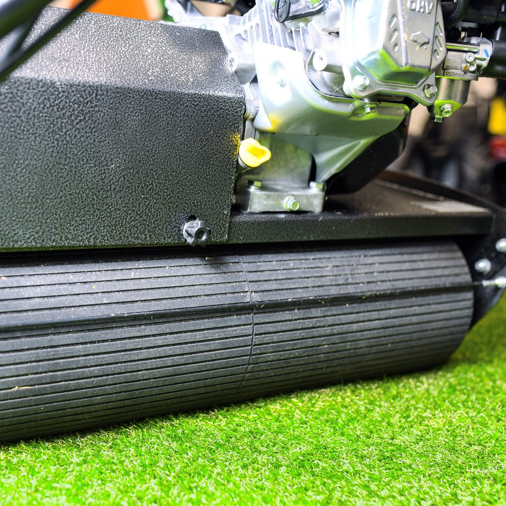 Cobra Fortis 17B 43cm/17" Self-Propelled Petrol Cylinder Lawn Mower