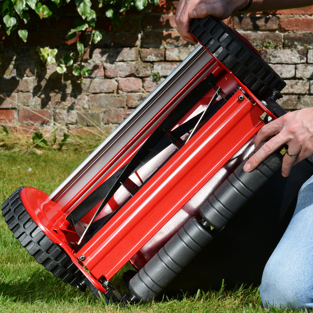 Cobra HM381 Cylinder Hand Push Lawn Mower