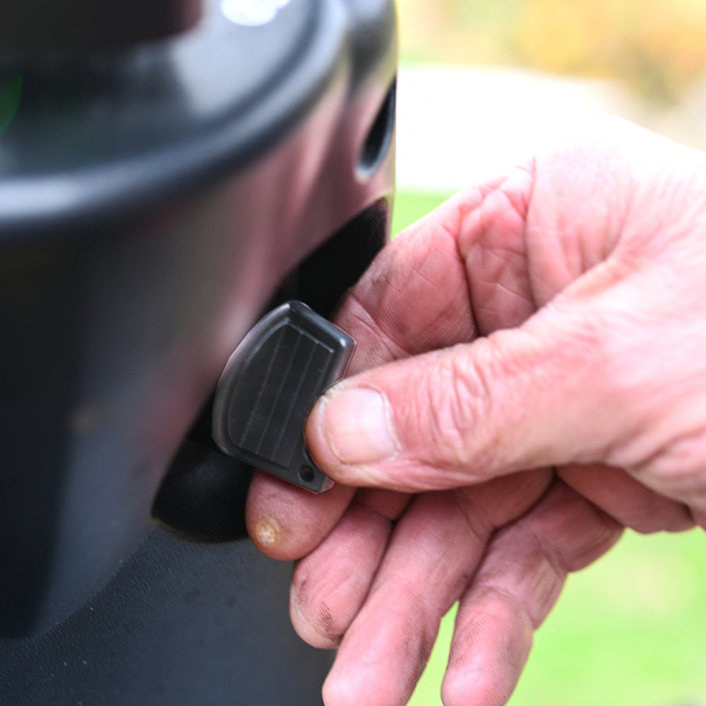 Cobra LT62MRL 24" Manual Rear Collect Ride-On Lawn Mower