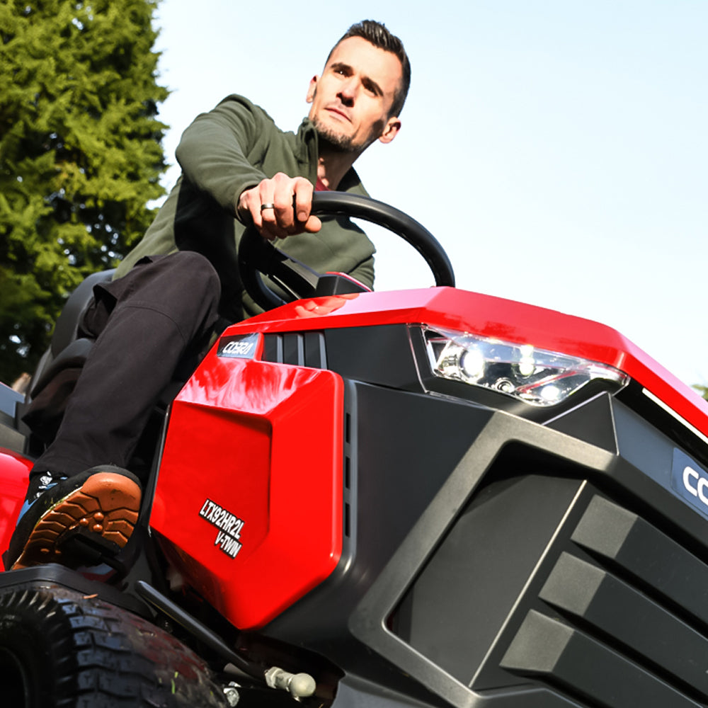 Cobra LTX92HR2L 36" Hydrostatic Rear Collect Lawn Tractor