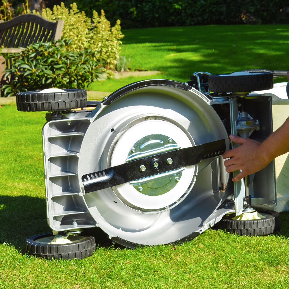 Cobra Pro M48SPH Two-Speed Self-Propelled Petrol Lawn Mower