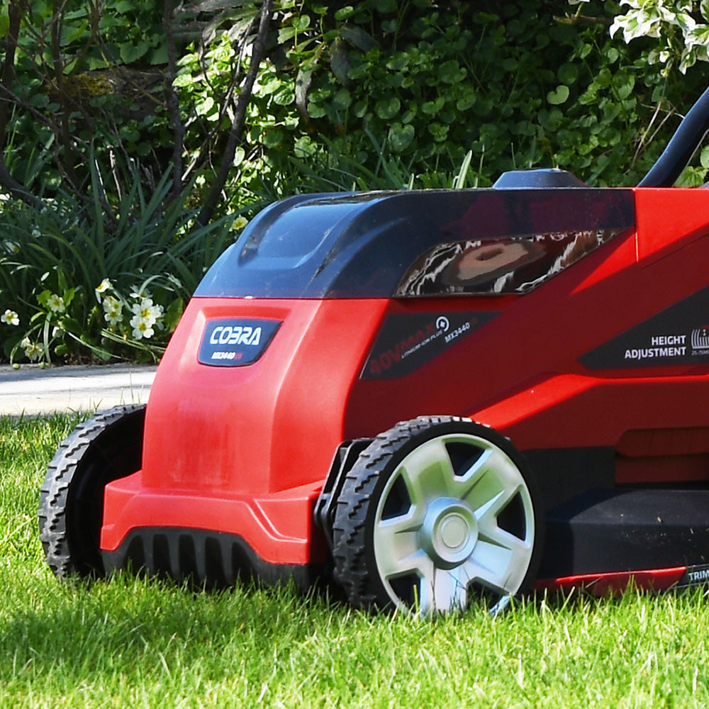 Cobra MX3440VX 34cm 40V MAX+ Lithium-Ion Push Cordless Lawn Mower (with 2.5Ah Battery & Charger)