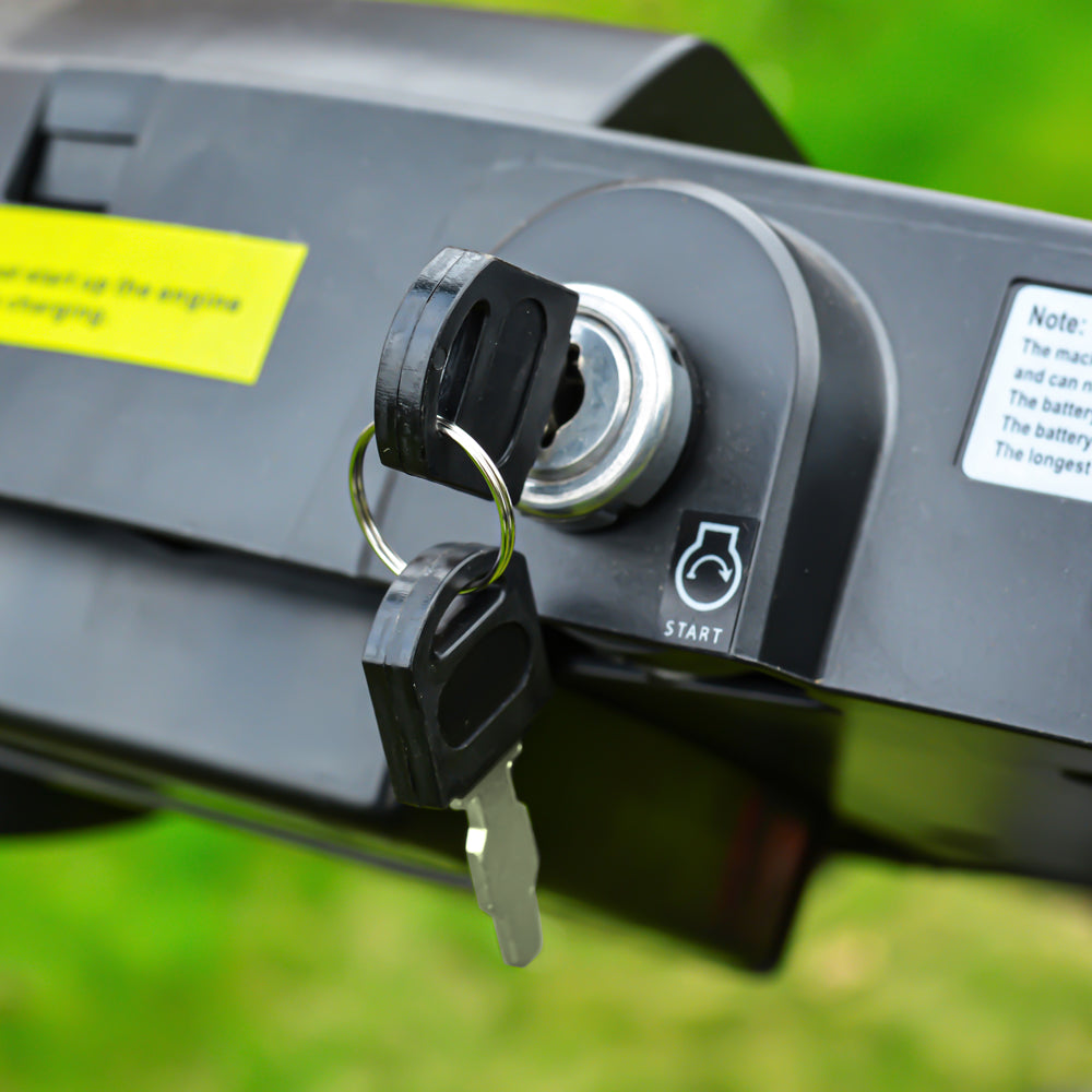 Cobra RM40SPCE Self-Propelled Rear Roller Petrol Lawn Mower (Electric Start)