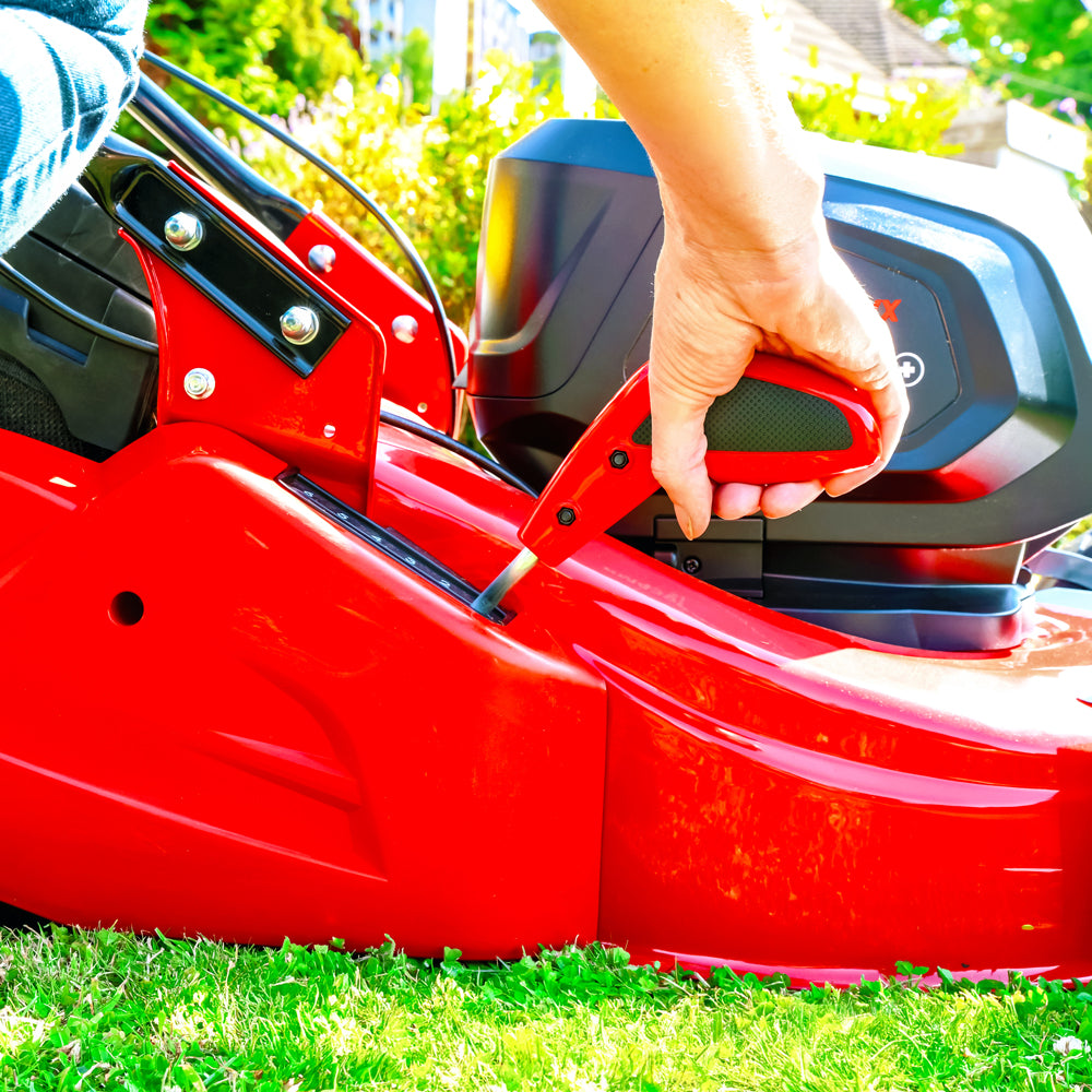 Cobra RM43SP40VX 40V MAX+ Self-Propelled Rear Roller Cordless Lawn Mower (with 2 x 40V 4Ah Battery & Fast Charger)