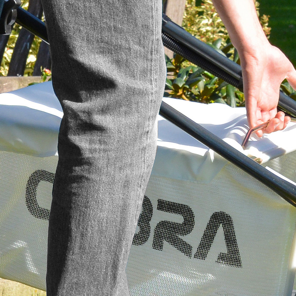 Cobra Pro RM53SPH Self-Propelled Rear Roller Petrol Lawn Mower