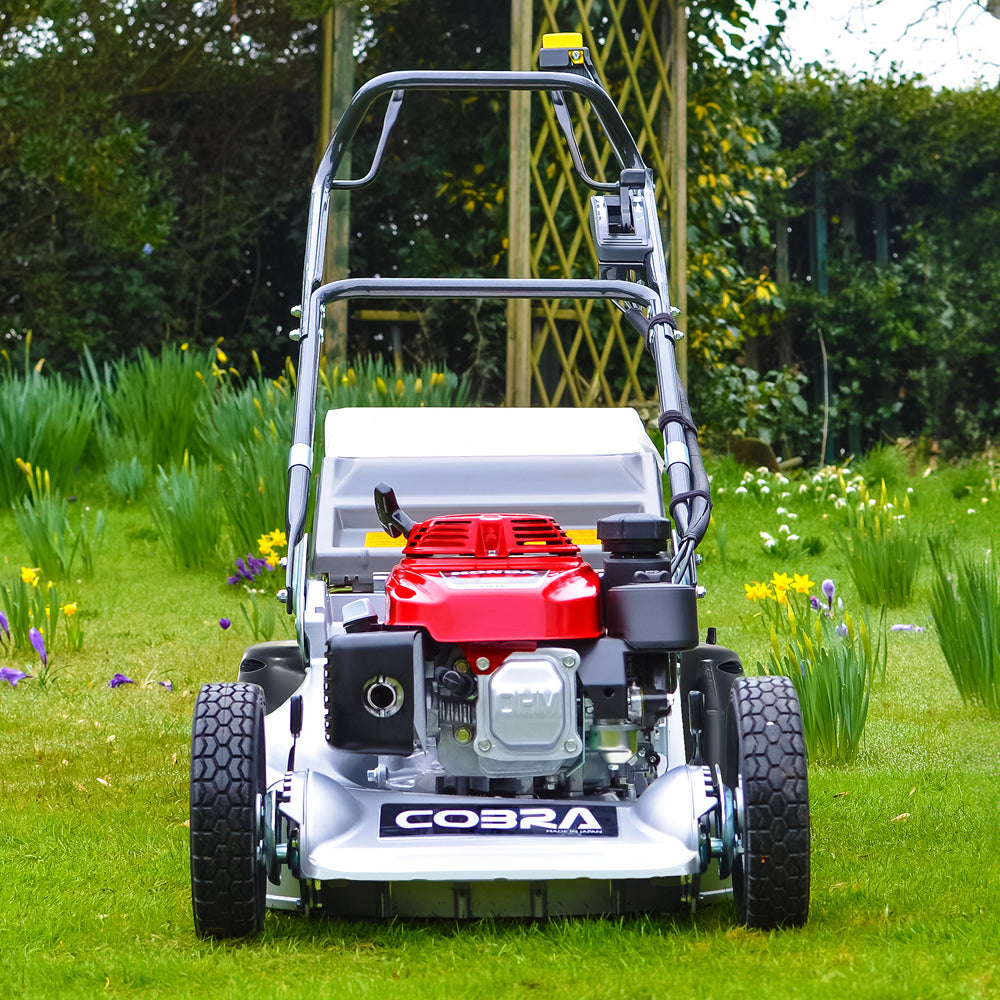 Cobra Pro RM48SPH Self-Propelled Rear Roller Petrol Lawn Mower