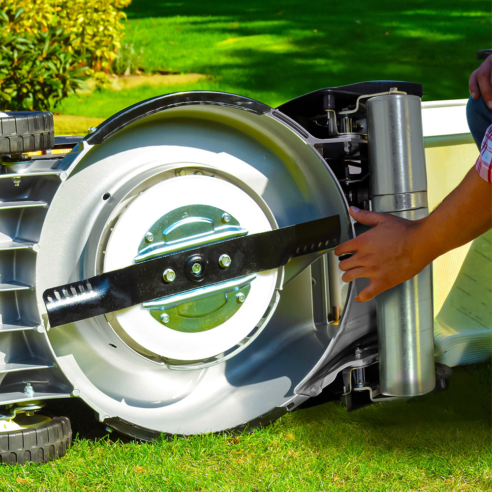 Cobra Pro RM53SPH Self-Propelled Rear Roller Petrol Lawn Mower