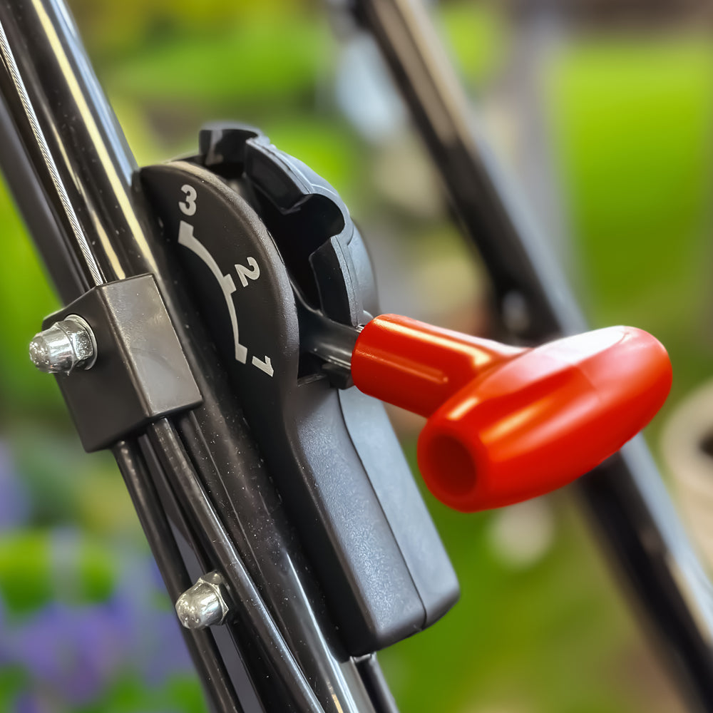 Cobra RM513SPBI 3-Speed Self-Propelled Rear Roller Petrol Lawn Mower