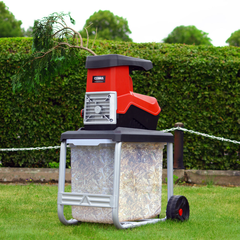 Cobra QS2500 Electric Garden Shredder