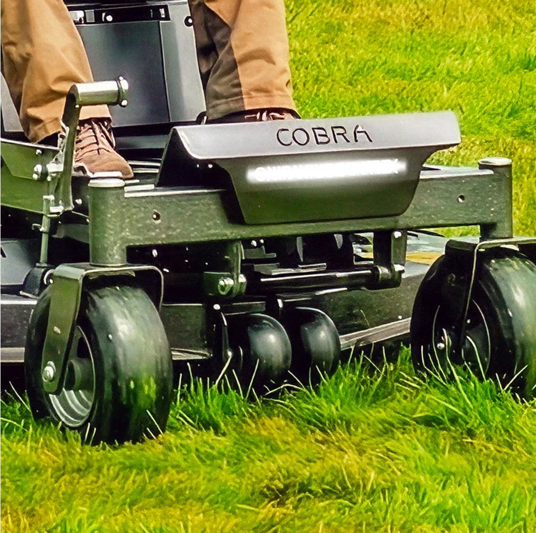 Cobra ZTR42L 42" Zero-Turn Mower