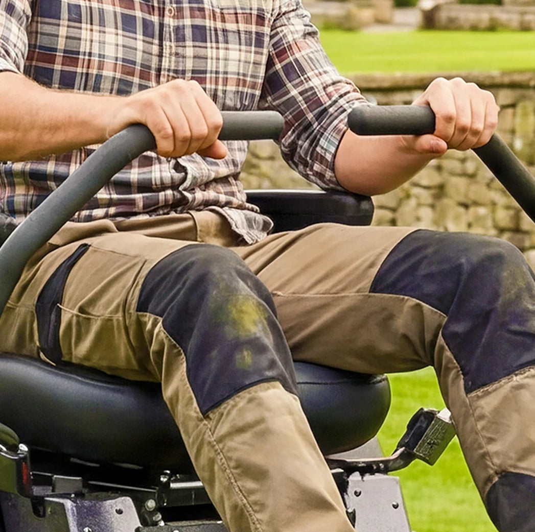 Cobra ZTR42L 42" Zero-Turn Mower