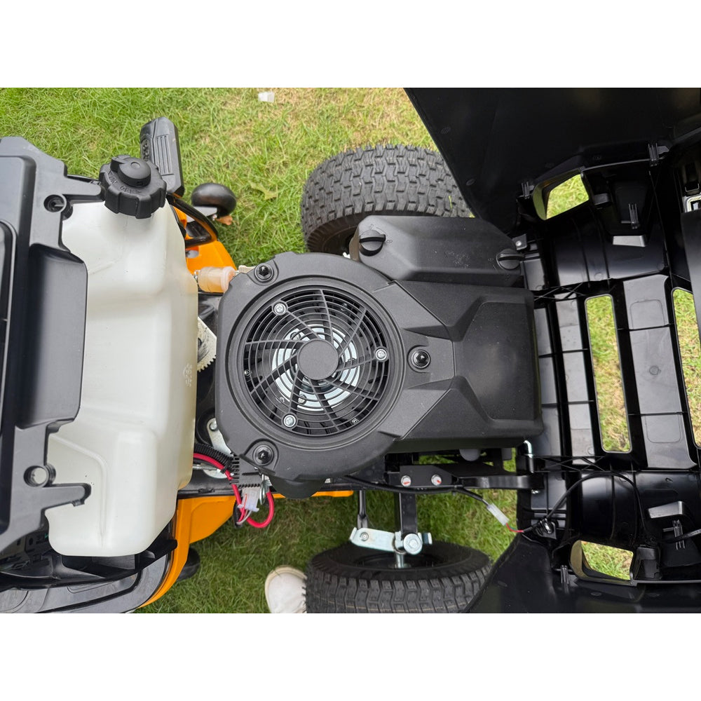 Cub Cadet LT1 R86 Force Series 86cm Manual Rear Collect Lawn Tractor