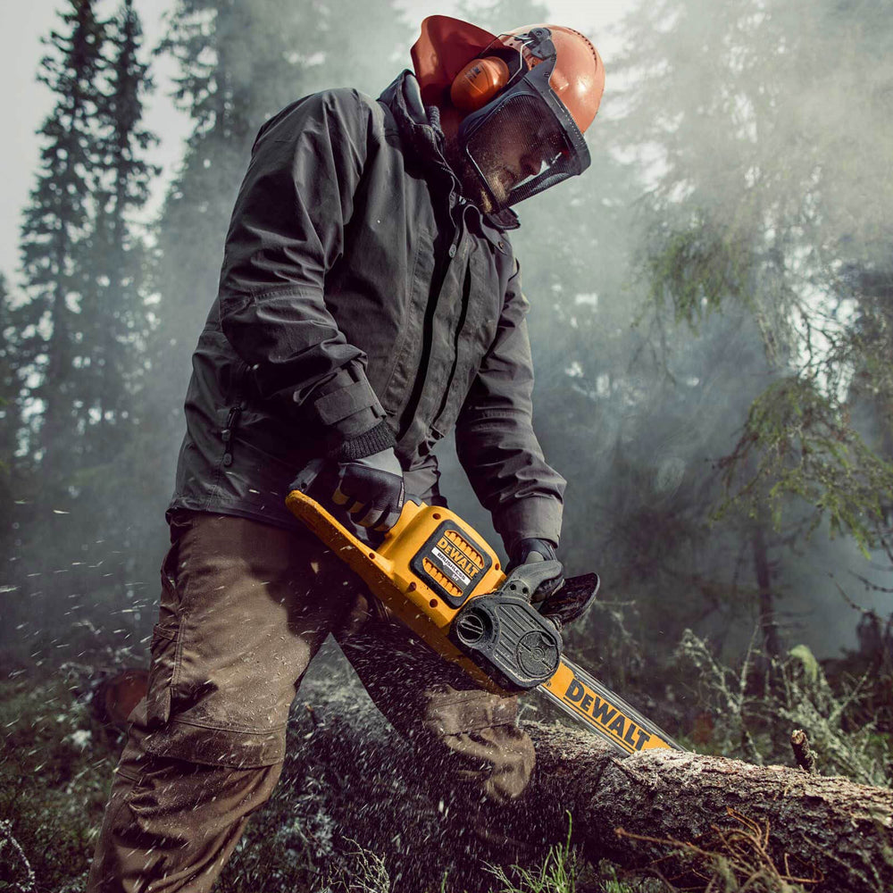 DeWalt DCM575N-XJ 54V XR FLEXVOLT 40cm Cordless Chainsaw (Tool Only)