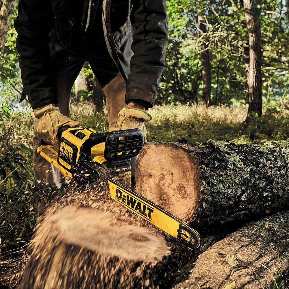 DeWalt DCM575N-XJ 54V XR FLEXVOLT 40cm Cordless Chainsaw (Tool Only)