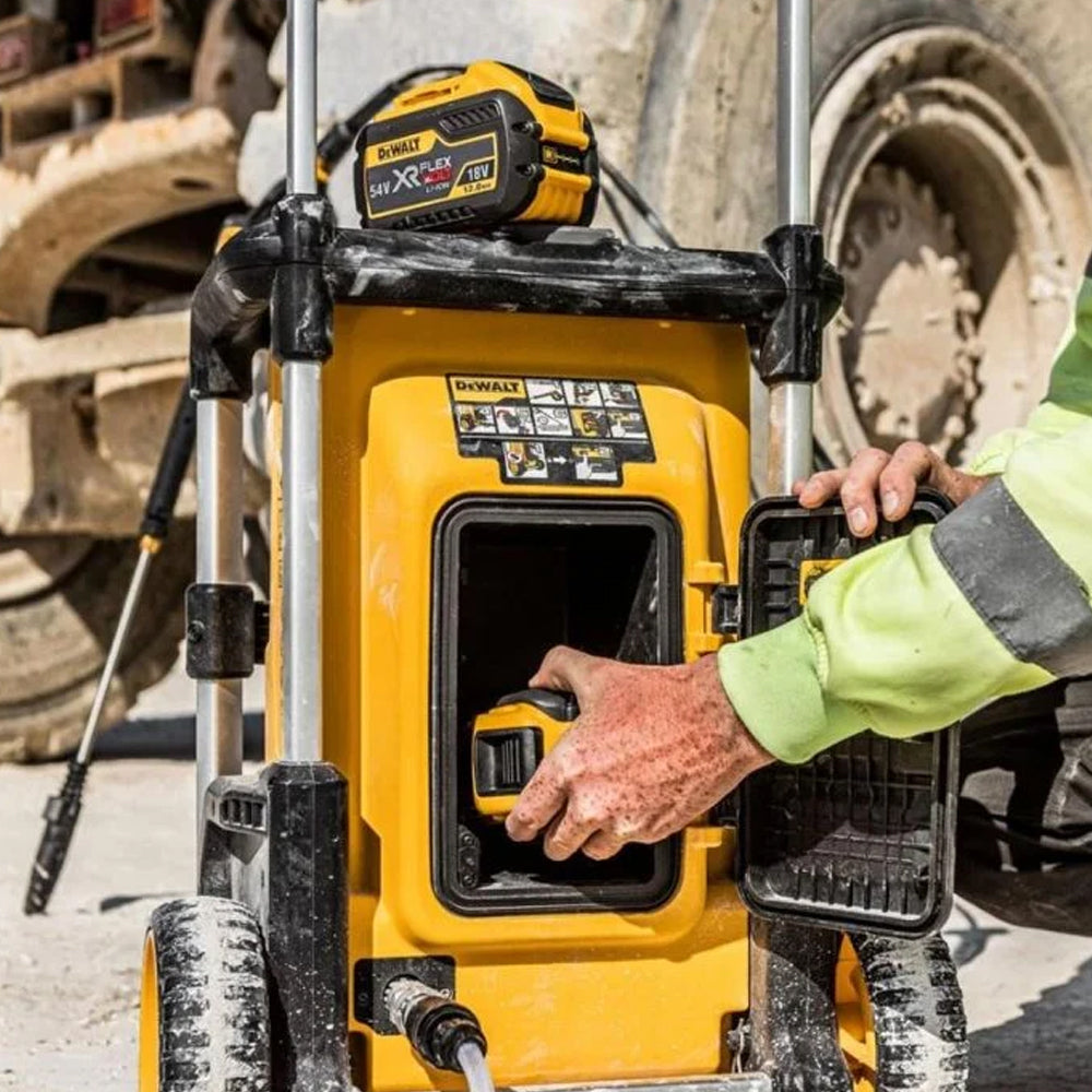 DeWalt DCMPW1600N-XJ 2 x 18V XR Cordless Pressure Washer (Tool Only)