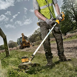 DeWalt String Trimmers & Brush Cutters