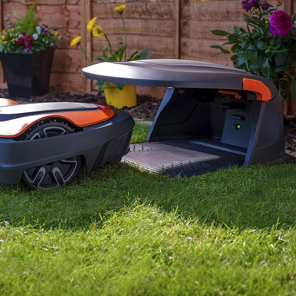 Flymo House for EasiLife Robotic Mowers