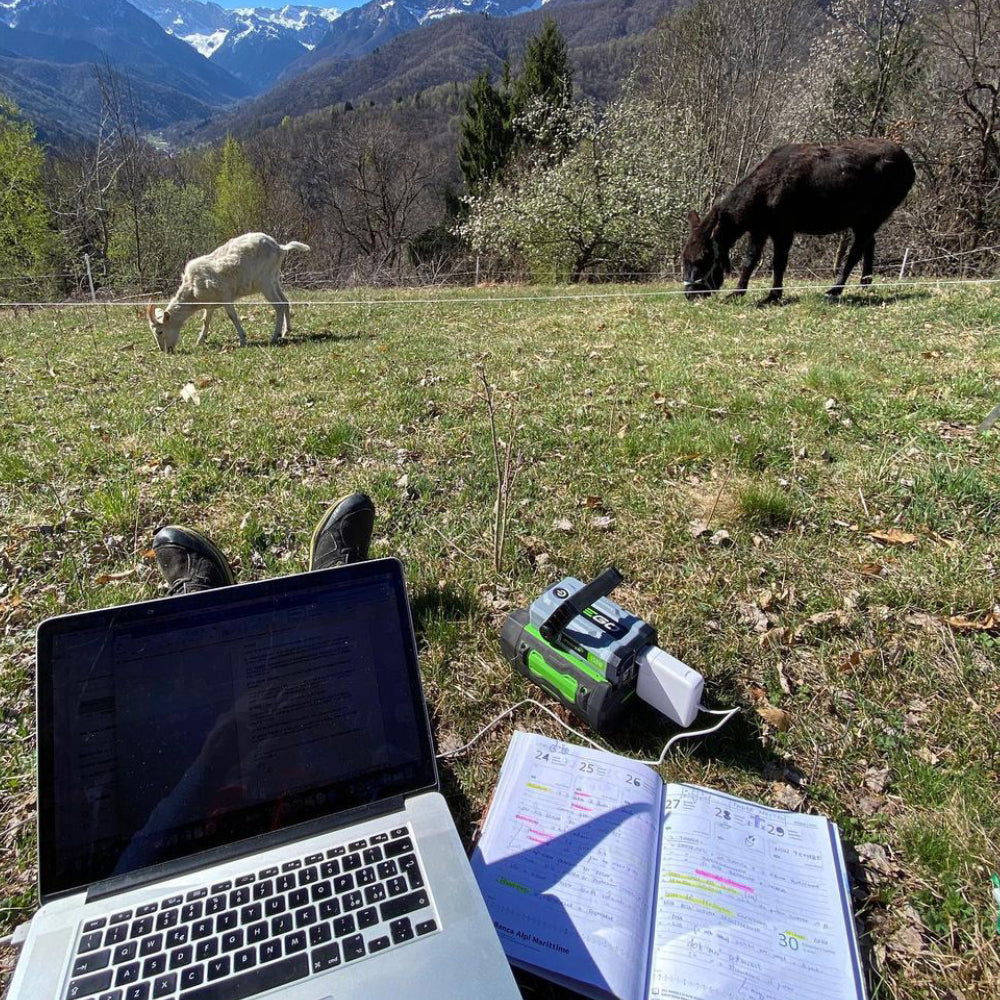 EGO Power+ PAD1501E Nexus Escape 150W  56V Power Inverter Kit (with 2.5Ah Battery & Standard Charger)