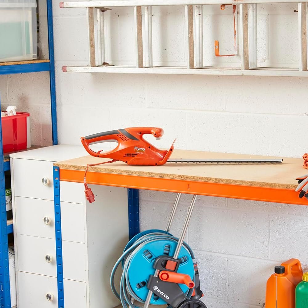 Flymo EasiCut 450 Electric Hedge Trimmer