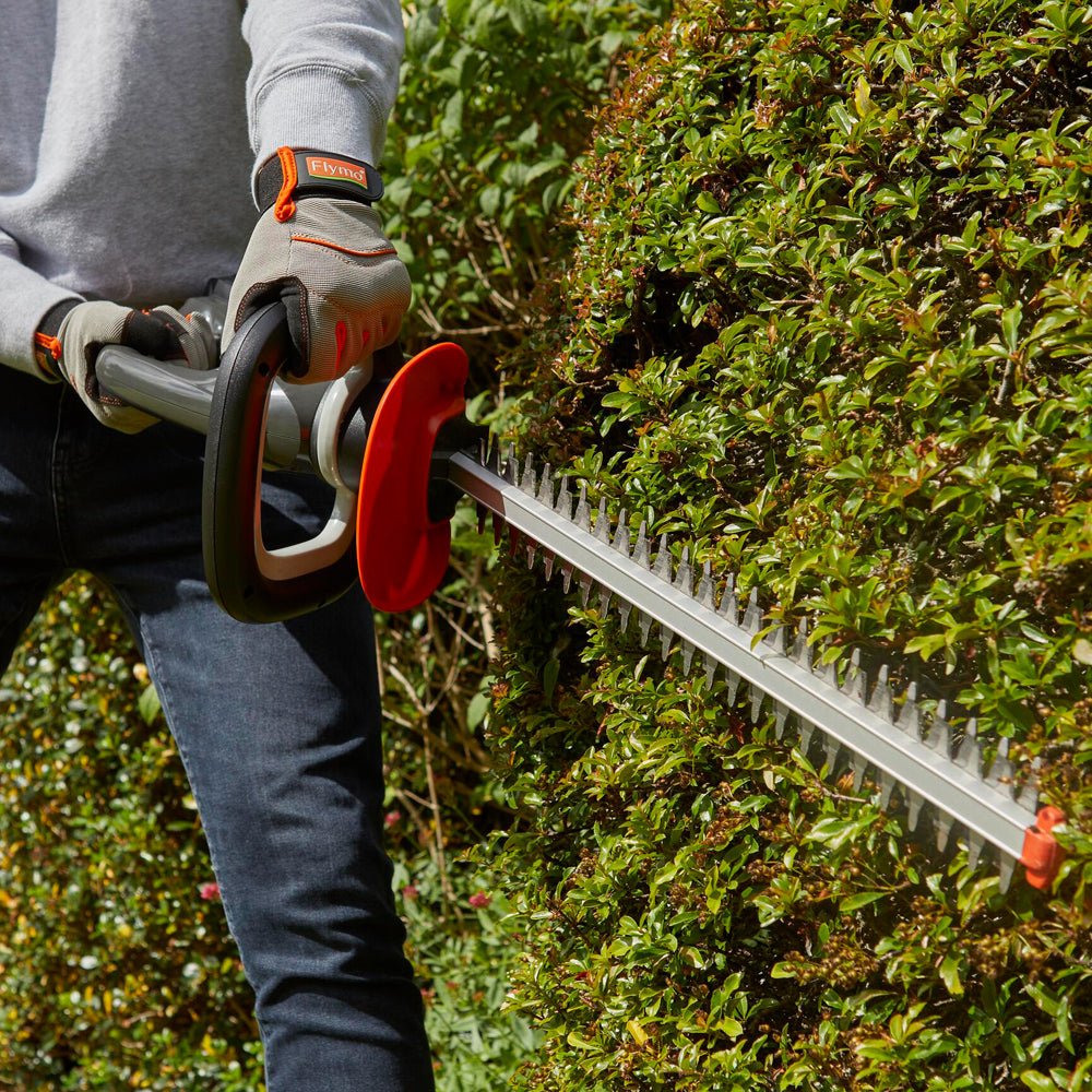 Flymo UltraCut 500 18V Cordless Hedge Trimmer (with 2.5Ah Battery & Charger)