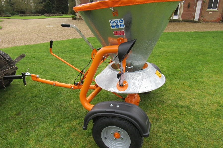 SCH GAM310 310 Litre Galvanised Towed Salt Spreader with Lights