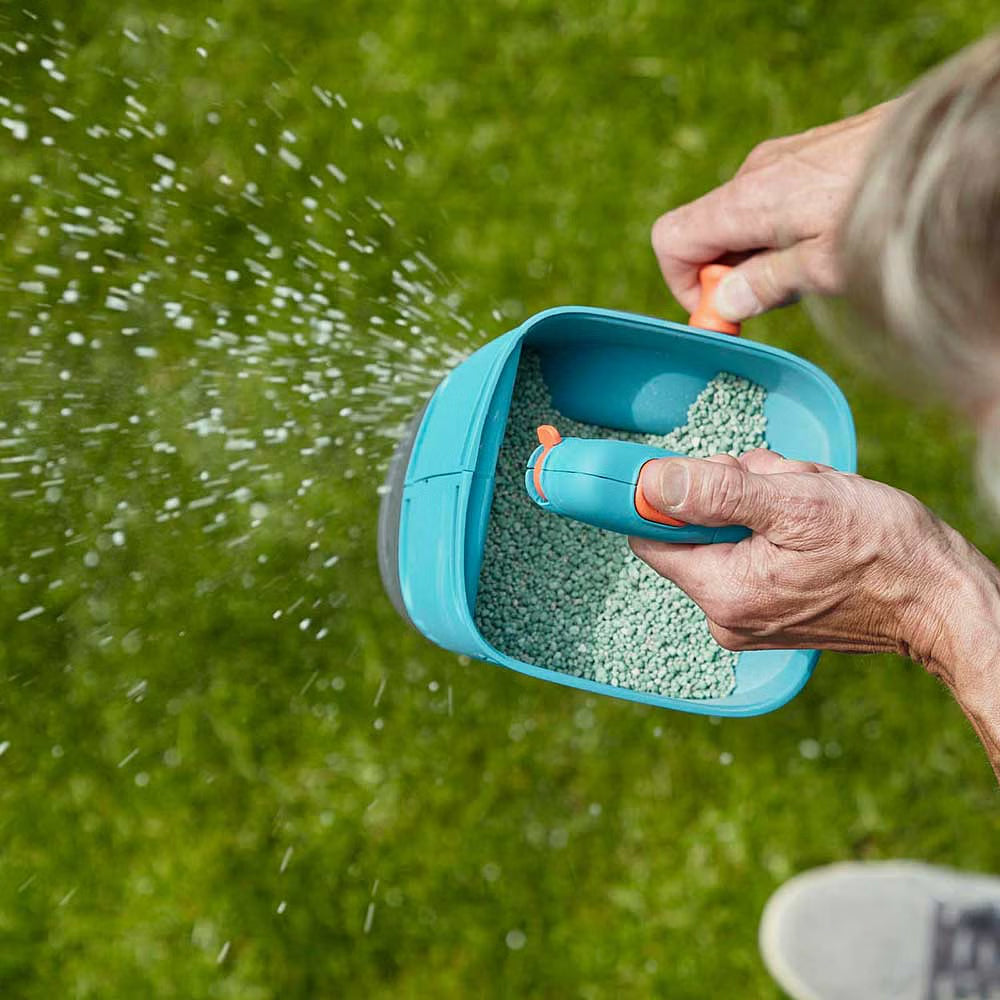 Gardena 431-20 Hand-held Spreader M