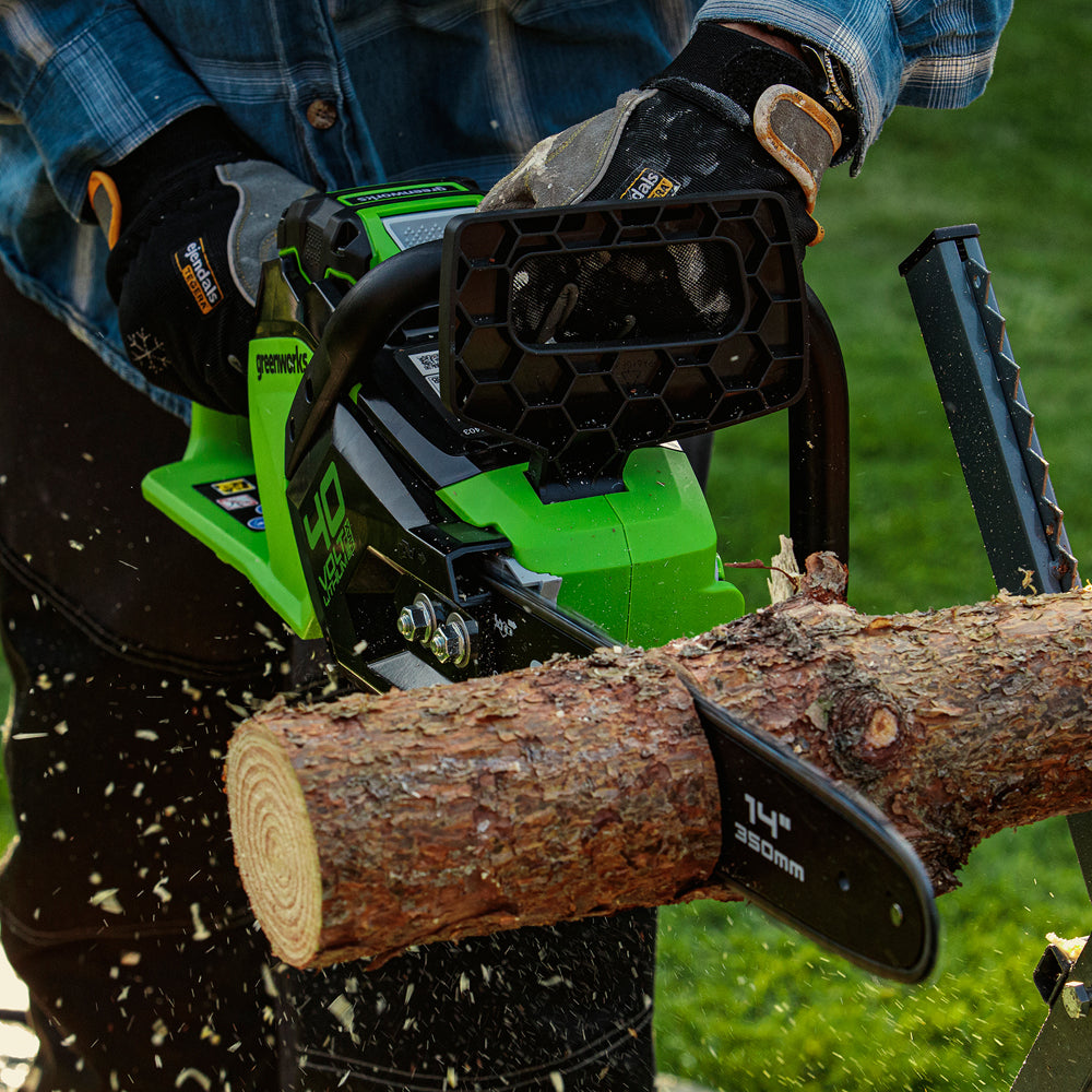 GreenWorks GD40CS15 35cm G-MAX 40V Cordless Chainsaw (Bare Tool)