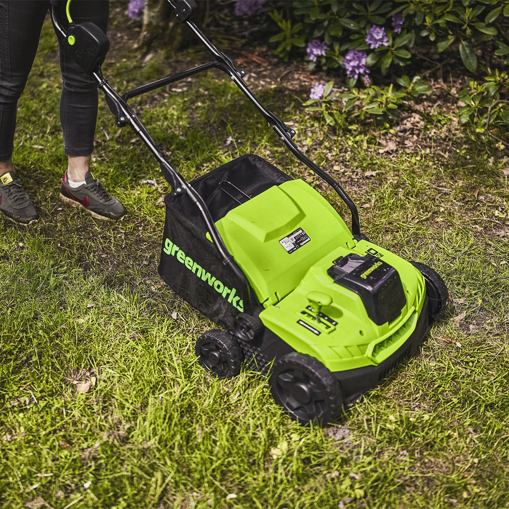 GreenWorks GD40SC38II G-MAX DigiPro 40V Cordless Lawn Scarifier & Dethatcher (Bare Tool)