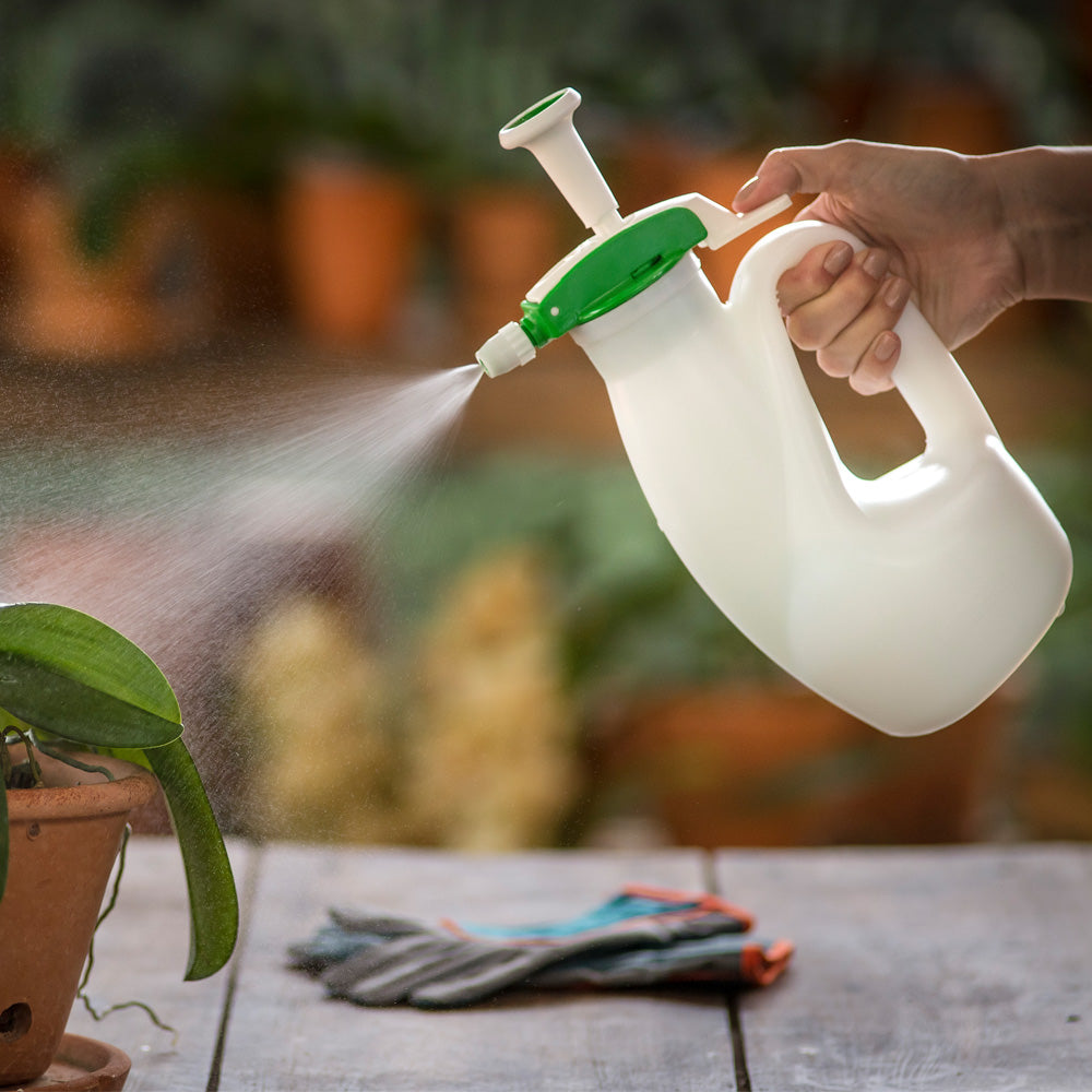 Guarany 'The Duck' 1.25 Litre Hand-Held Compression Sprayer