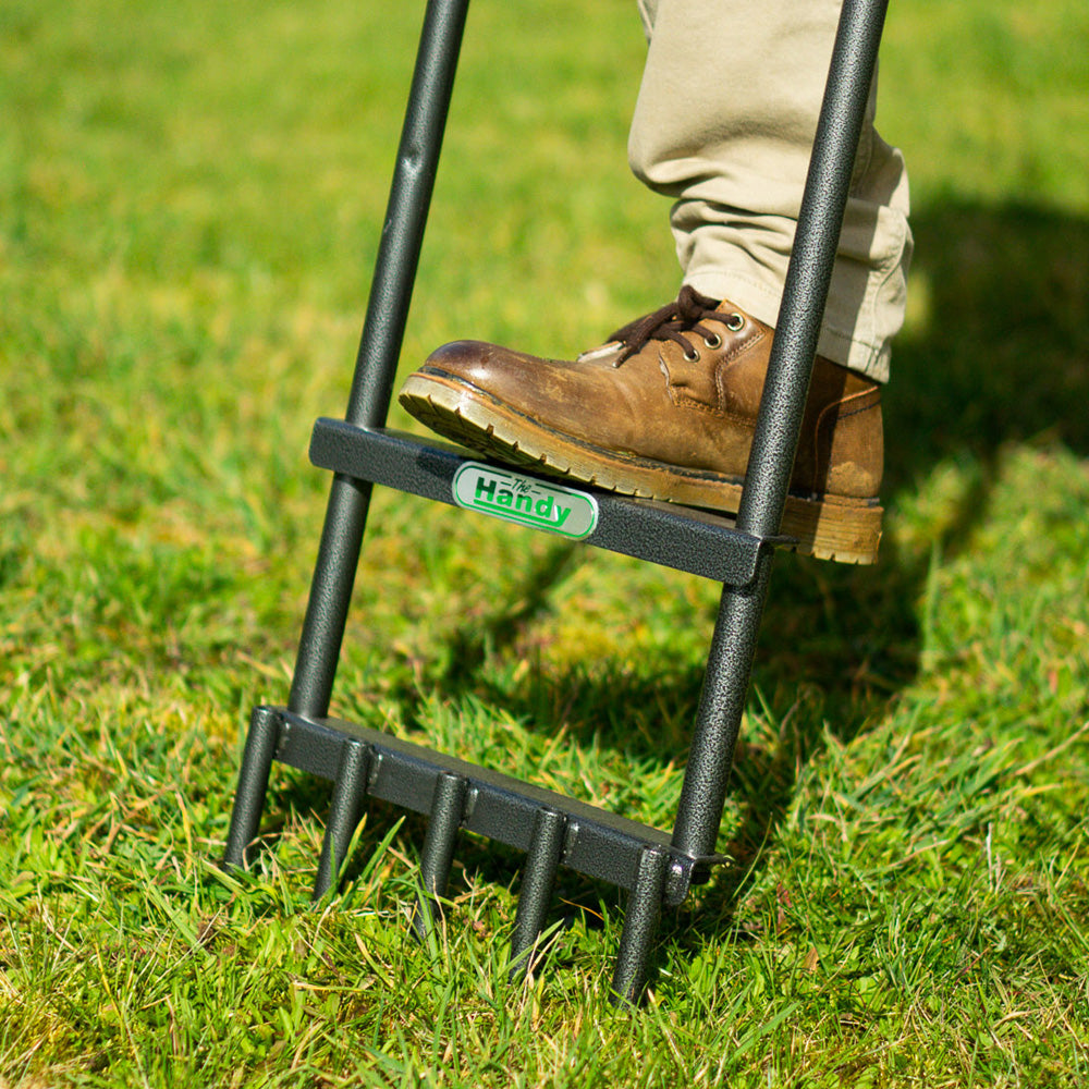 The Handy Basic Hollow Tine Aerator