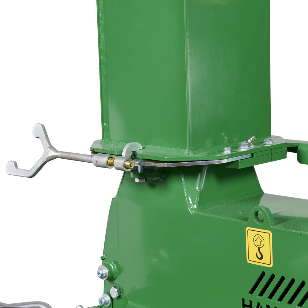 Hansa C21RT 13cm Towed Wood Chipper