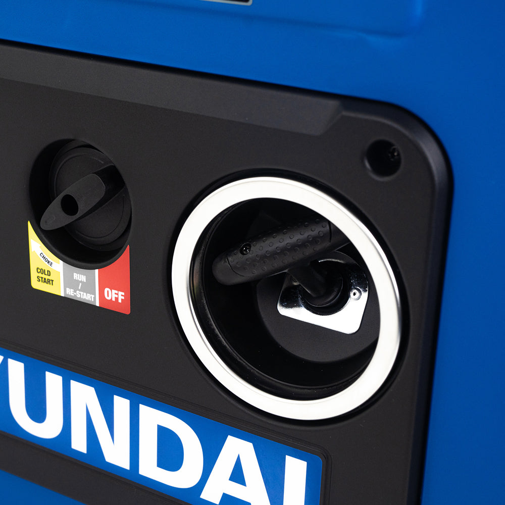 Hyundai HY2250SEi 2200W Petrol Inverter Generator (Electric Start)