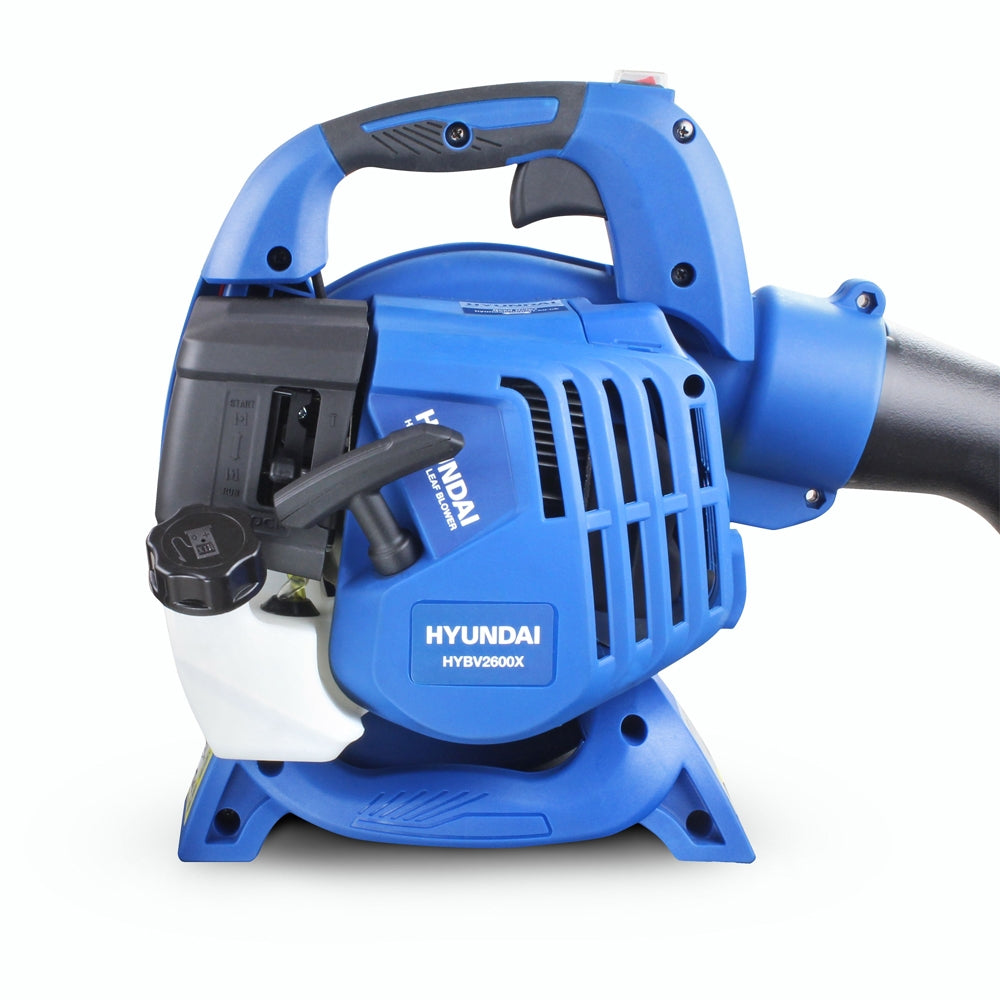 Hyundai HYBV2600X 3-in-1 Petrol Garden Blower / Vacuum / Shredder
