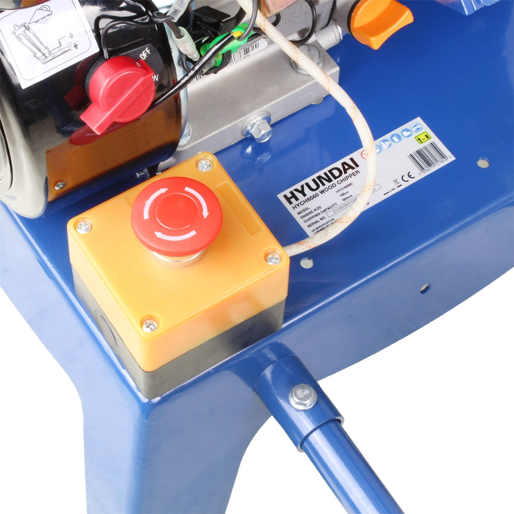 Hyundai HYCH6560 6cm Petrol Wood Chipper