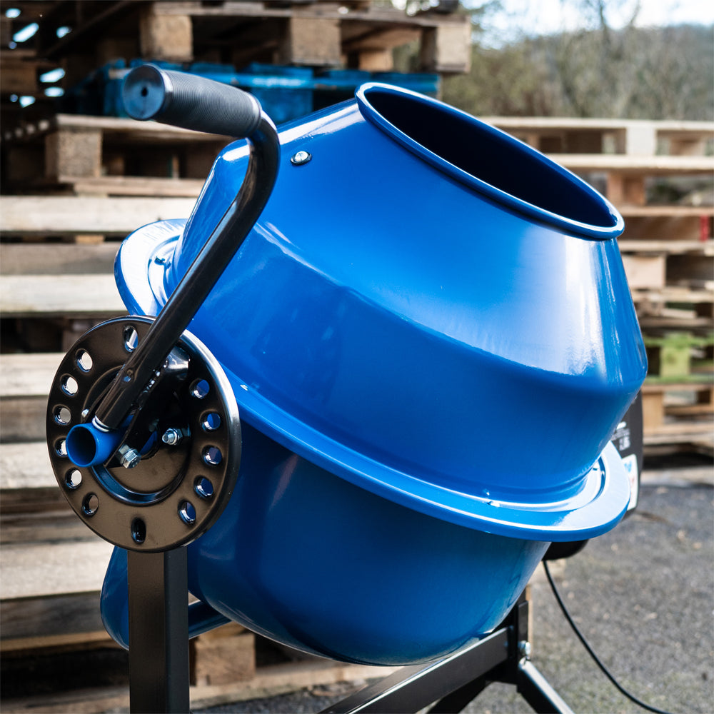 Hyundai HYCM63E 63 Litre Portable 220W Electric Cement / Concrete Mixer