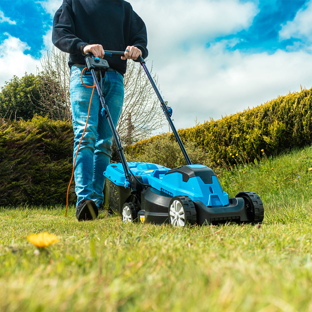Hyundai HYM3313E 33cm 1300W Electric Lawn Mower