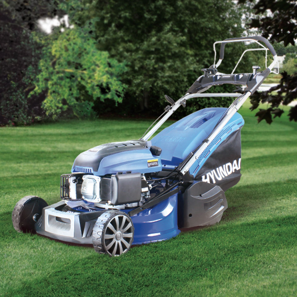 Hyundai HYM480SPR Self-Propelled Rear Roller Petrol Lawn Mower