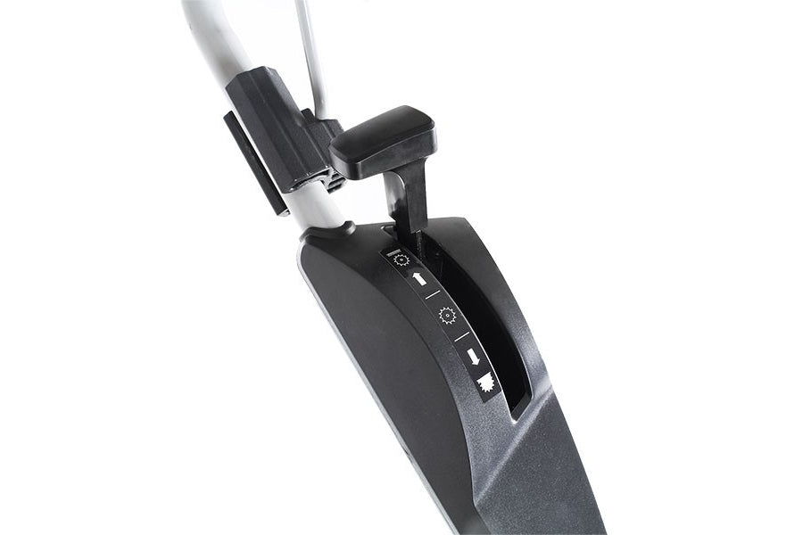 Hyundai HYSC210 40cm Petrol Lawn Scarifier / Aerator