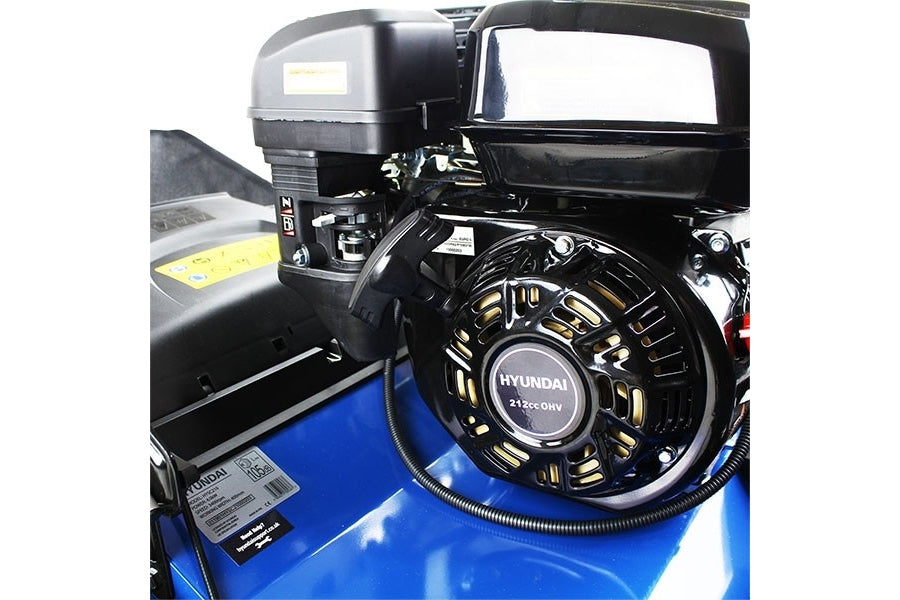 Hyundai HYSC210 40cm Petrol Lawn Scarifier / Aerator