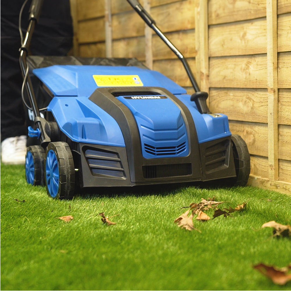 Hyundai HYSW2000E 2000W 40cm/16" Electric Artificial Grass Sweeper / Brush