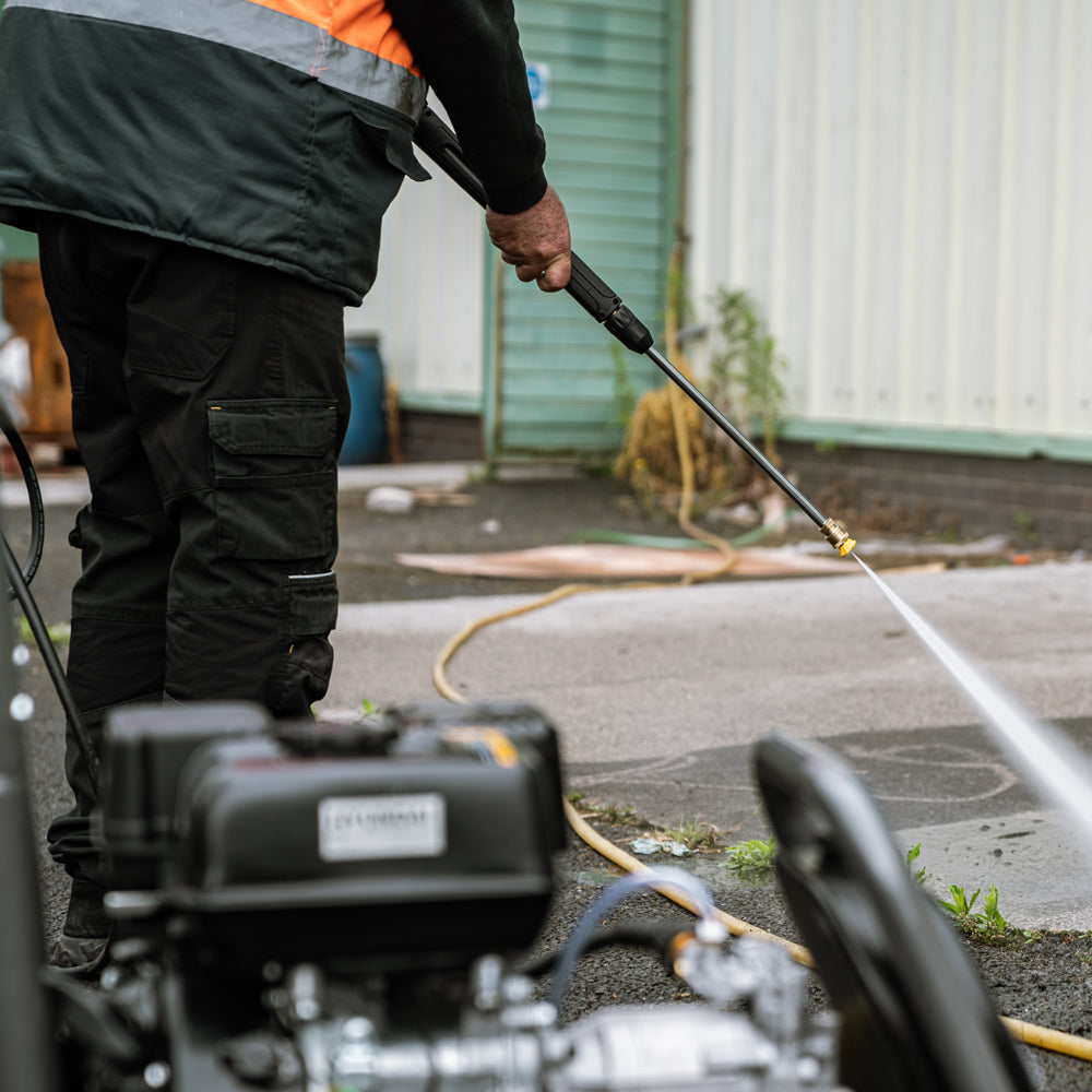 Hyundai HYW3400P 3400psi 9L/min 209cc Petrol Pressure Washer