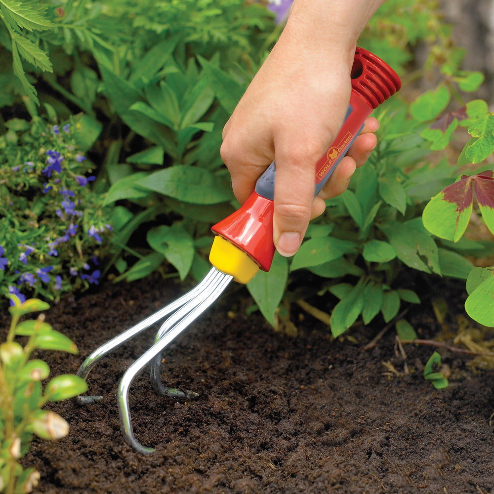 WOLF-Garten 7cm Hand Grubber with Fixed Handle KA2K