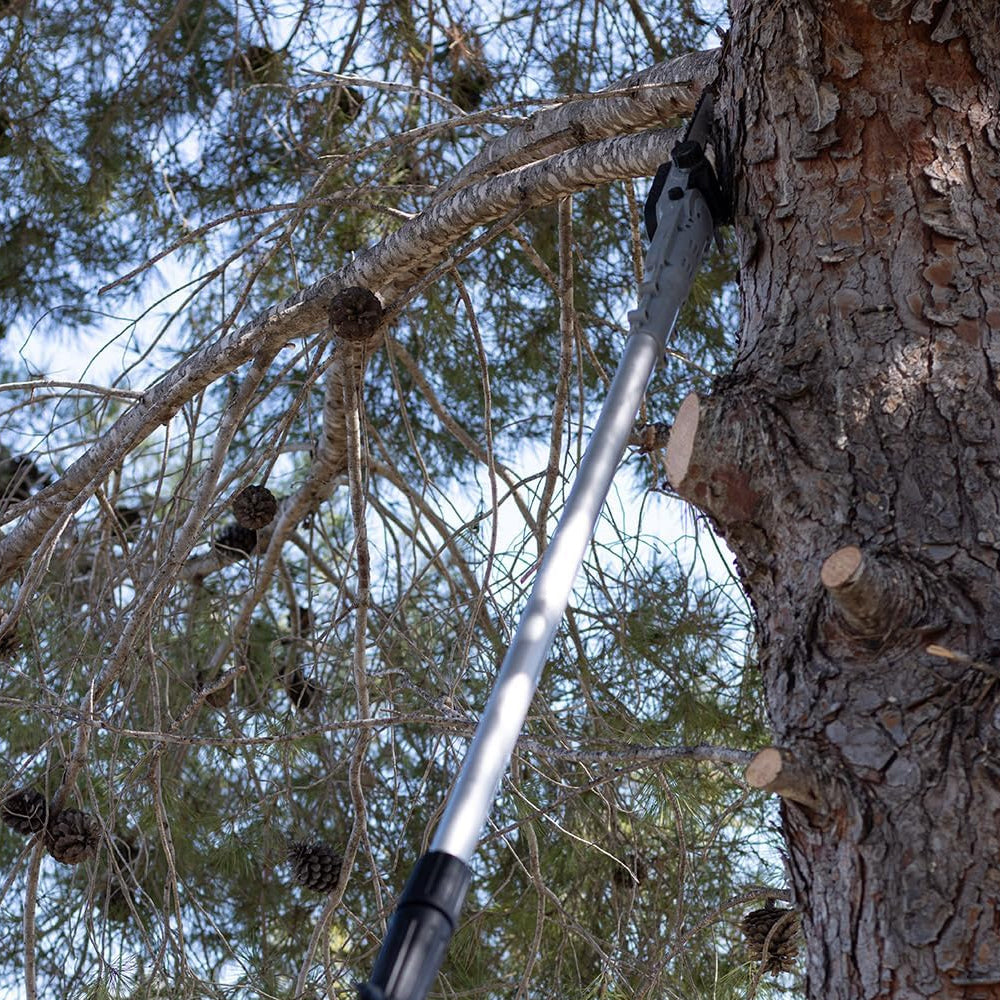 Kamikaze KVS 7000P 21.6V Cordless Telescopic Pole Saw (with 2 x 4Ah Batteries & Charger)